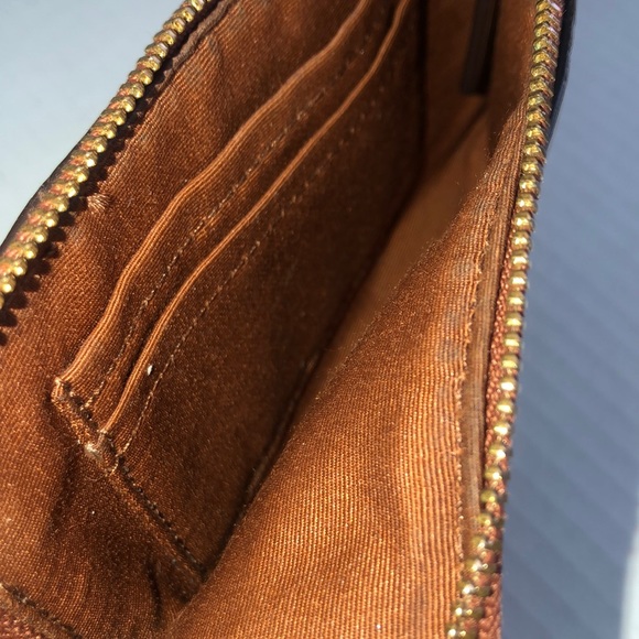 Coach Wallet Wrislet - Picture 9 of 13